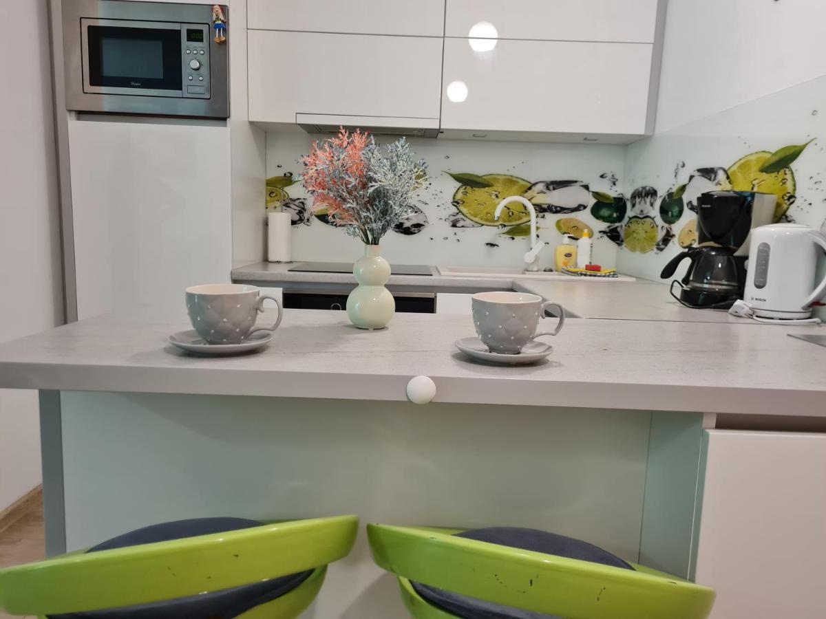 Apartamentyprzymorzu Apartament Z Basenem I Bawialnia Kołobrzeg Exterior foto